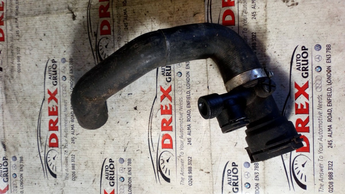 Mercedes-Benz CLA C117 1.6i 90 KW ENGINE COOLING HOSE A2702030682 