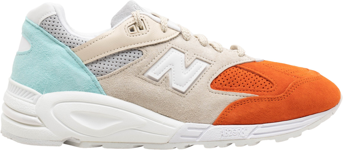 New Balance Kith x 990v2 Made in USA Cyclades for Sale New Balance Kith x 990v2 Made in USA Cyclades for Sale