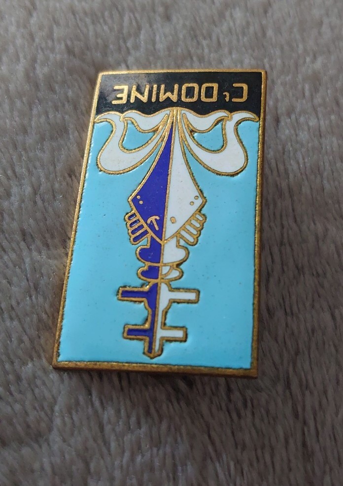 Insigne marine Chevreuil de l'Aviso dragueur A.Augis Lyon