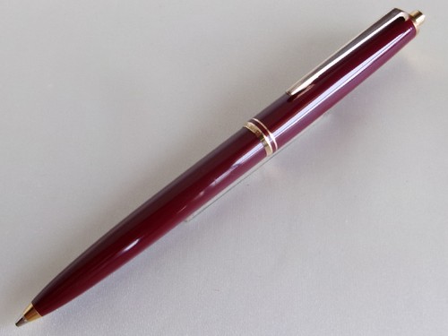 Montblanc Mechanical Pencil Burgundy GT 0.5mm Lead