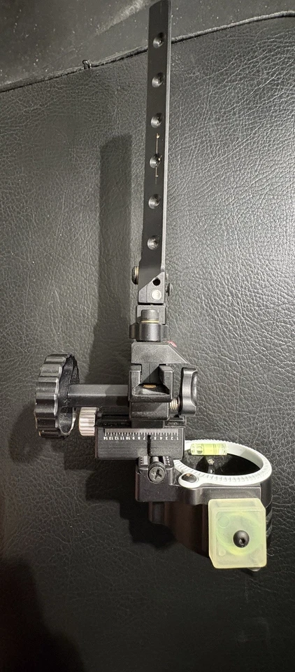 Mira de arco personalizada para diestros de doble traza dorada negra Foto 2 de 4