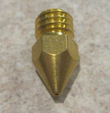 One 3D Printer Brass Nozzle MK8 0.6MM