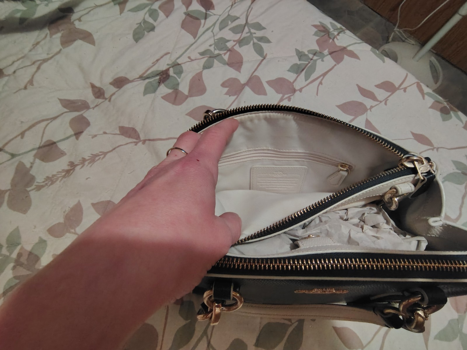 Coach Purses - image 10