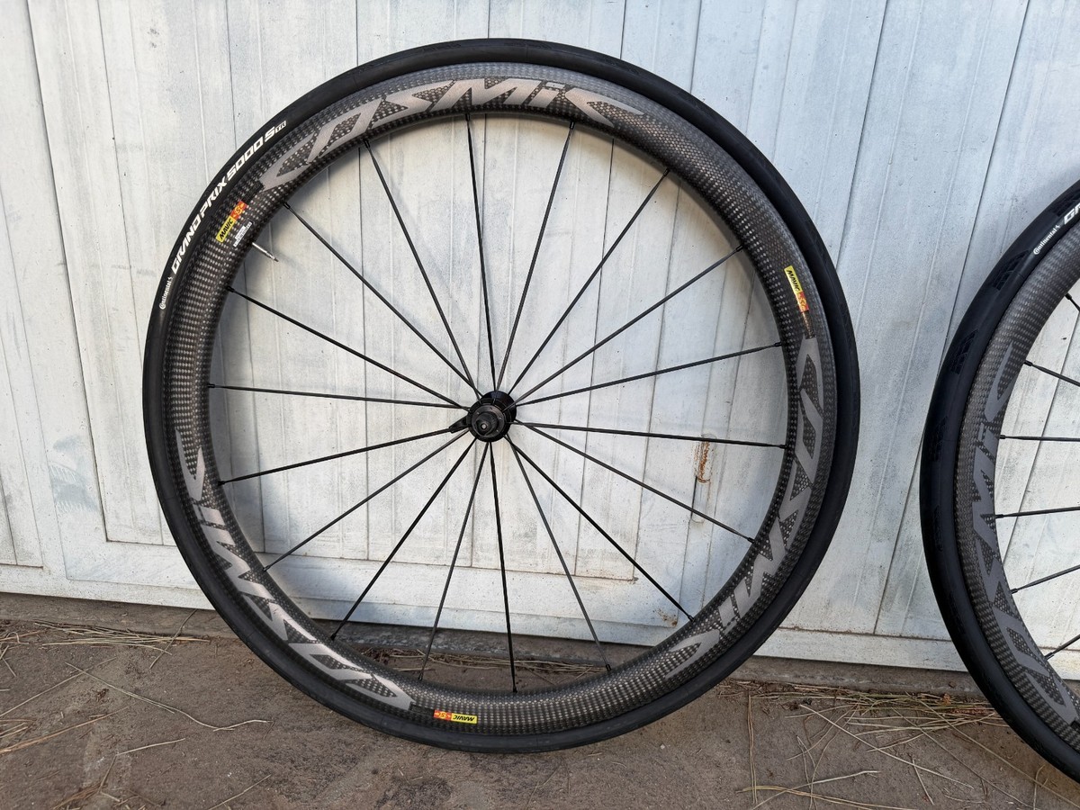 Ruote bici Mavic Cosmic Carbon road wheels clincher shimano