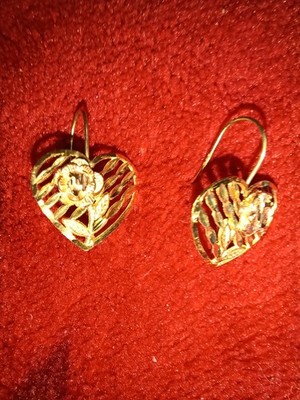 10 Karat Gold Ohrringe 1 Gramm Gewicht