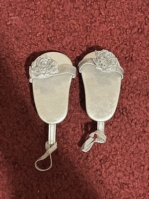 American Girl Silver Heels - Flower Shoes for 18  Dolls