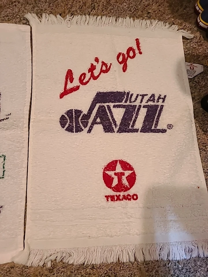 Utah Jazz NBA Towel John Stockton Jeff Hornacek Karl Malone (A6) - Image 2 of 4