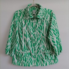 Zenergy By Chico's Womens Green Abstract Print Gorpcore Neema Jacket Size 1 US M