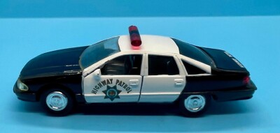 Road Champs 1/43 Scale Ford California Highway Chevrolet Caprice