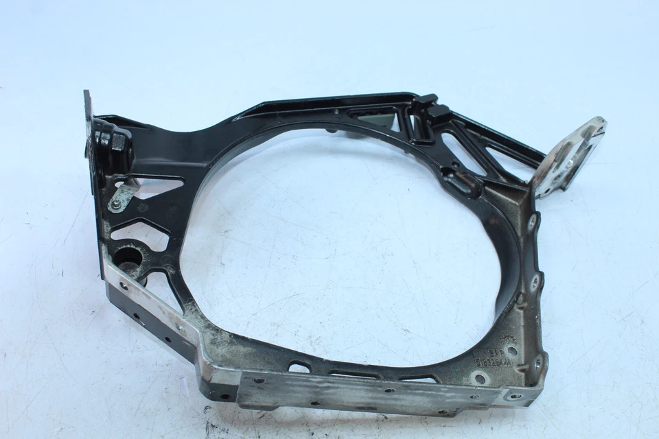 2011 SKI-DOO GRAND TOURING 1200 SUPORTE DE QUADRO FABRICANTE DE EQUIPAMENTO ORIGINAL MÓDULO E 518327485 - Imagem 2 de 4