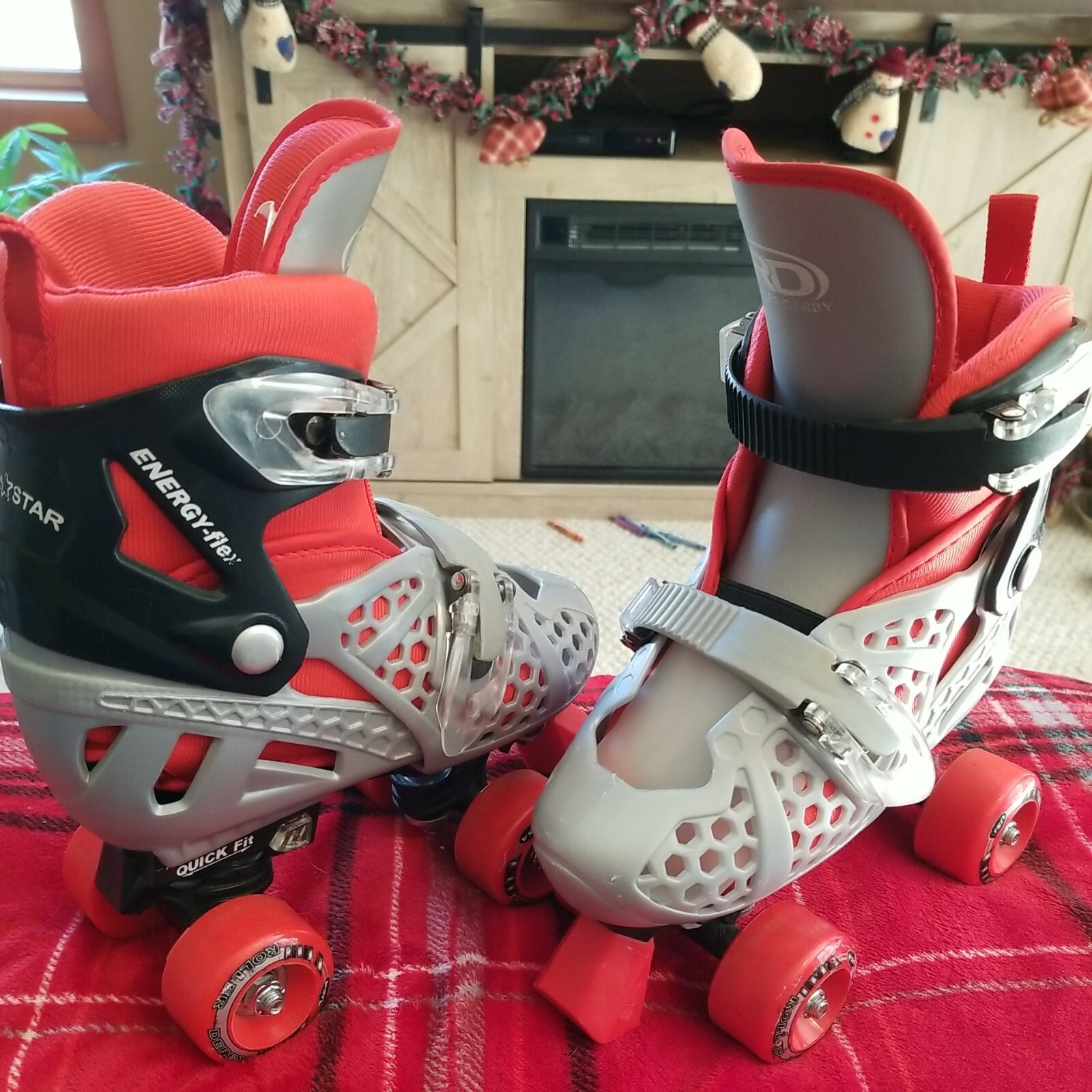Roller Derby Trac Star Recreational Roller Skates Size 36 red gray