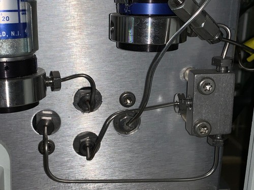 Waters 2410 Refractive Index Detector (Nice Clean Unit) - Picture 6 of 21