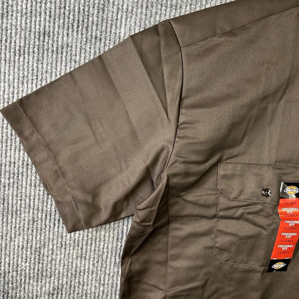 Dickies Button Shirt Mens XL Original Fit Short Sleeve Brown Front Pockets - Image 3 of 4