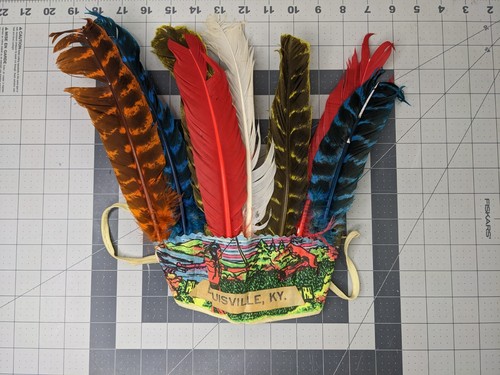 Childs Pretend Indian Headress Feathers Louisville KY Vintage - Picture 1 of 6