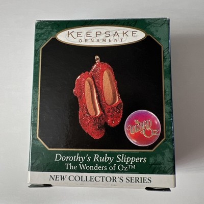 Hallmark Keepsake Miniatures 1998 Dorothy's Ruby Slippers The Wizard of Oz Red