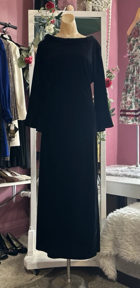 Vintage 90s Maxi Dress Black Velvet Faux Fur Trim Whimsy Goth Witchy Boho 1X - Image 2 of 4