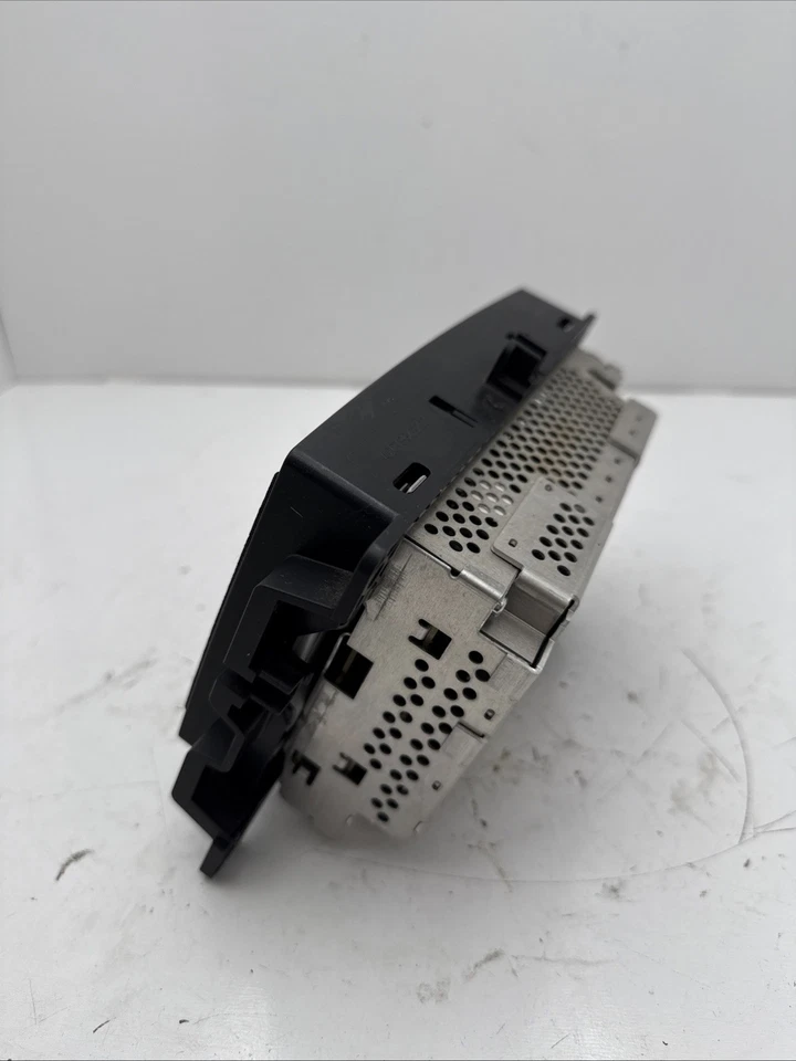 Chrysler 200 Jeep Cherokee 2016-2017 pantalla de radio de información P68237070AD Foto 4 de 4