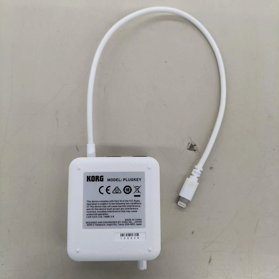 Korg plugKEY Mobile MIDI Audio Interface for iPhone iPad iPod White - Image 2 of 3