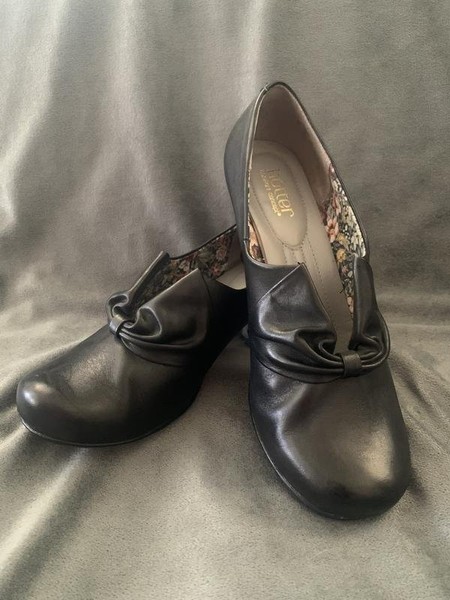 Women Hotter Heels Black Leather 6.5