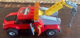 LEGO City 60137 Tow Truck Trouble Police Set INCOMPLETE. Please see pictures.