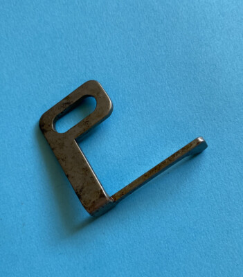 USED* 45-327-UNION SPECIAL-THREAD TENSION RELEASE PLATE-FREE