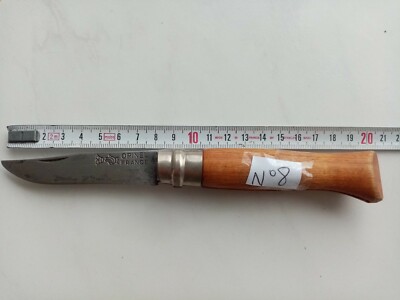 Lot De 2 Opinel Anciens - N°7 Et N°8 - Main Couronnée - À Nettoyer