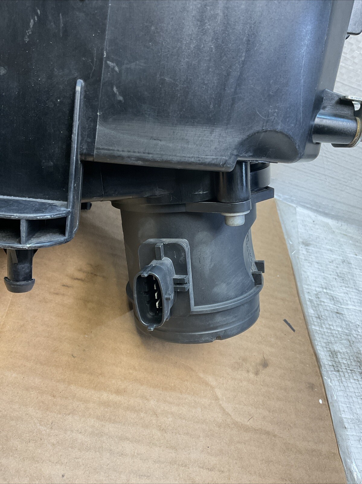Maserati Ghibli 2014-2018 RIGHT Intake hose P/N 670001543