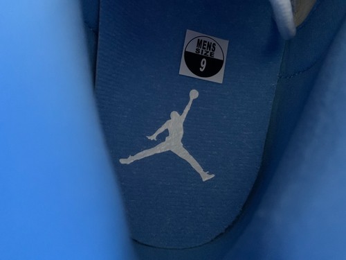 NEW Nike Air Jordan 12 Retro CT8013-112 Men's 9 Shoes WHITE/UNIVERSITY BLUE - Picture 10 of 10