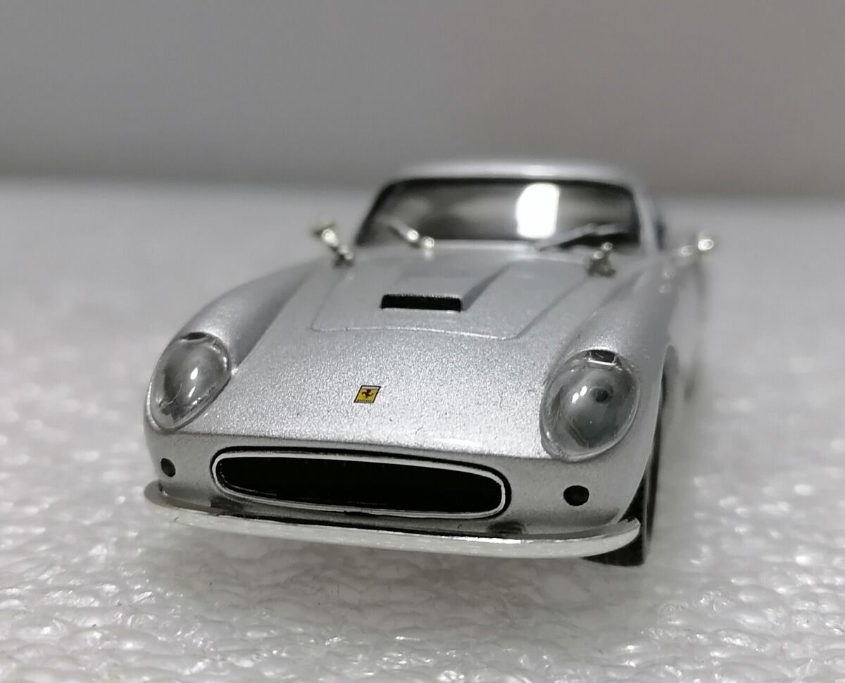 FERRARI 250 GT 1957 - Vintage diecast , 1:43 Scale model FERRARI 250 GT 1957 - Vintage diecast , 1:43 Scale model