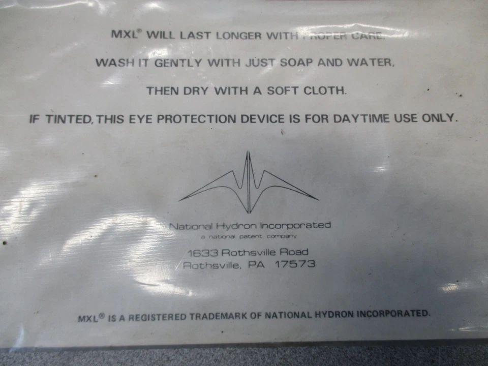 MXL CASCO MOTO PROTECTOR FACIAL VISERA TRANSPARENTE 4 BROCHES PX-019 NUEVO DE LOTE NUEVO Foto 4 de 4