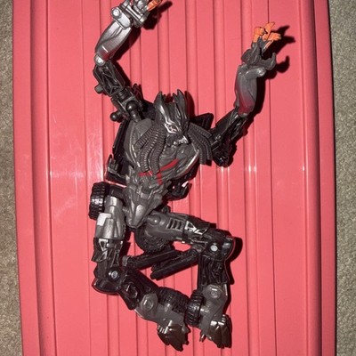 Transformers: The Last Knight Premium Edition Berserker