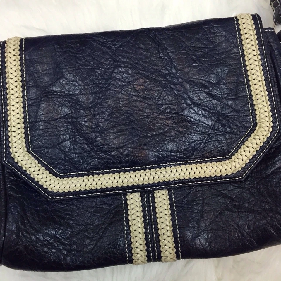 Cartera estilo country azul CHRISTOPHER & BANKS Foto 2 de 3