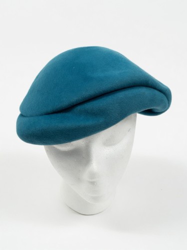 VINTAGE SANDSWEPT TEAL BLUE BERET HAT — HENRY POLLAK CO WOMEN'S 23