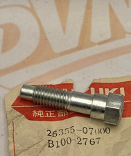 NOS Suzuki B100 B100P Kick Starter Lever Bolt 26355-07000 B100-2767