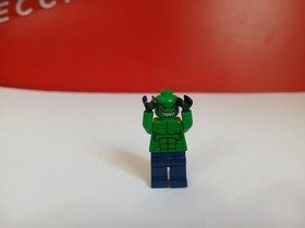 LEGO Minifigure bat008 Killer Croc Dark  Original 2006 Batman Set 7780
