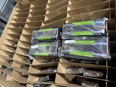Nvidia Tesla P100 16GB HBM2 Graphics Video Card GPU 699-2H400-0201