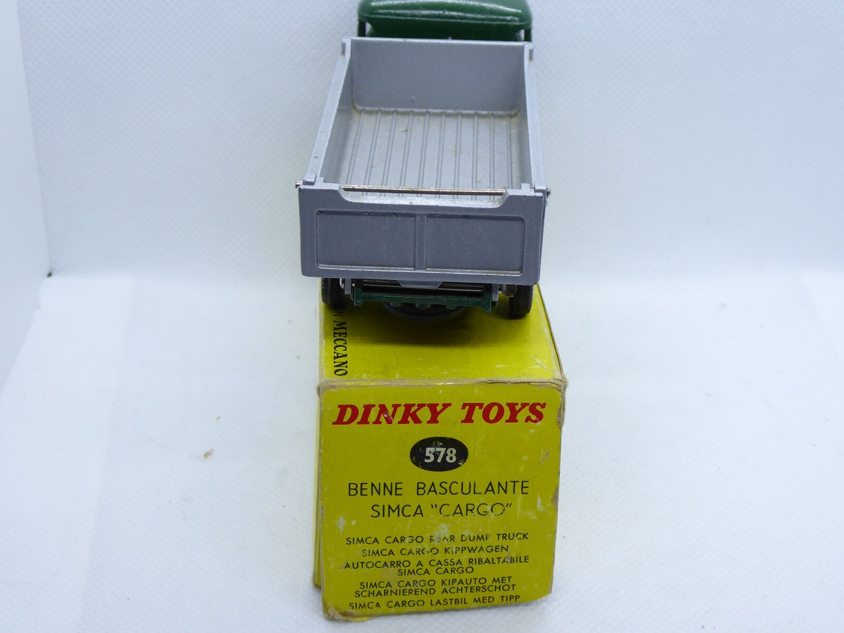 DINKY TOYS ANCIEN #33 SIMCA CARGO BENNE BASCULANTE BON ETAT SANS BOITE