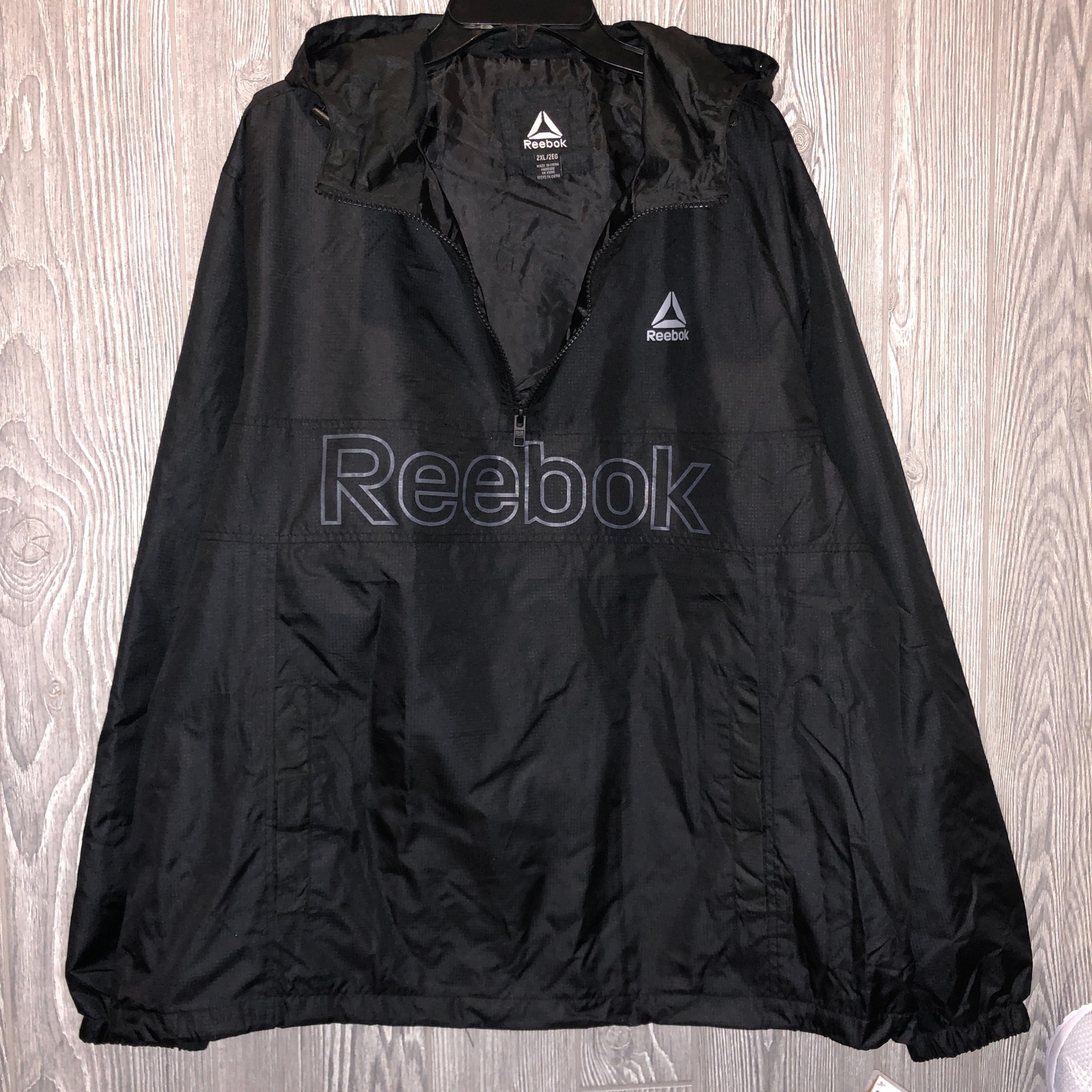 REEBOK Waterproof Windproof Black 1/2 