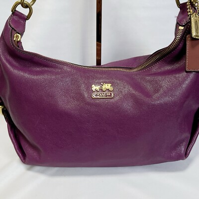 COACH Purple Leather Shoulder Bag with Gold Hardware - Excellent COACH Purple Leather Shoulder Bag with Gold Hardware - Excellent