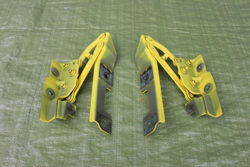 Original Motorhaube Scharnierelement  Links und Rechts Opel Astra J, Farbe gelb
