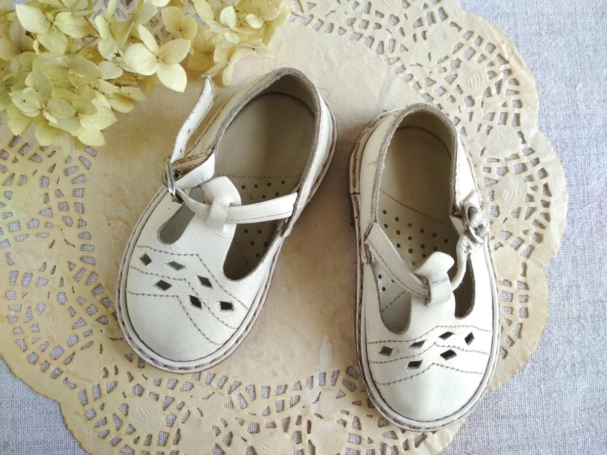 Vintage Soviet White Sandals US 4 Perforated Leather Baby Shoes USSR 70s