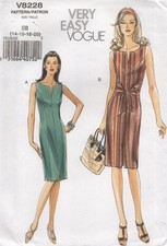 Vogue Sewing Pattern 8228 EASY Dress Fitted with Princess Seams Size 14 - 20 NEW