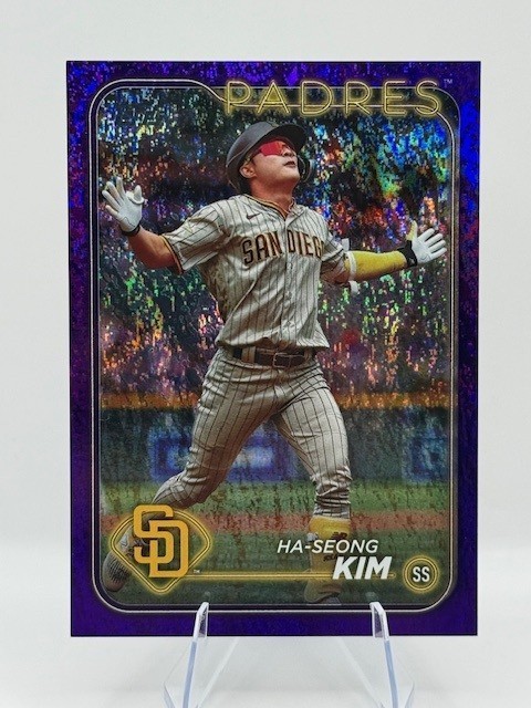 🔥 Ha-Seong Kim Purple Holofoil #/799 2024 Topps #127 San Diego Padres SN