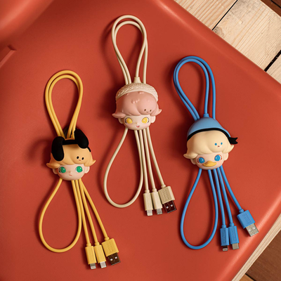 DIMOO WORLD × DISNEY シリーズ 2 in 1 ケーブル Authentic Dimoo World Disney Series-2 In 1 Cable Blind Box