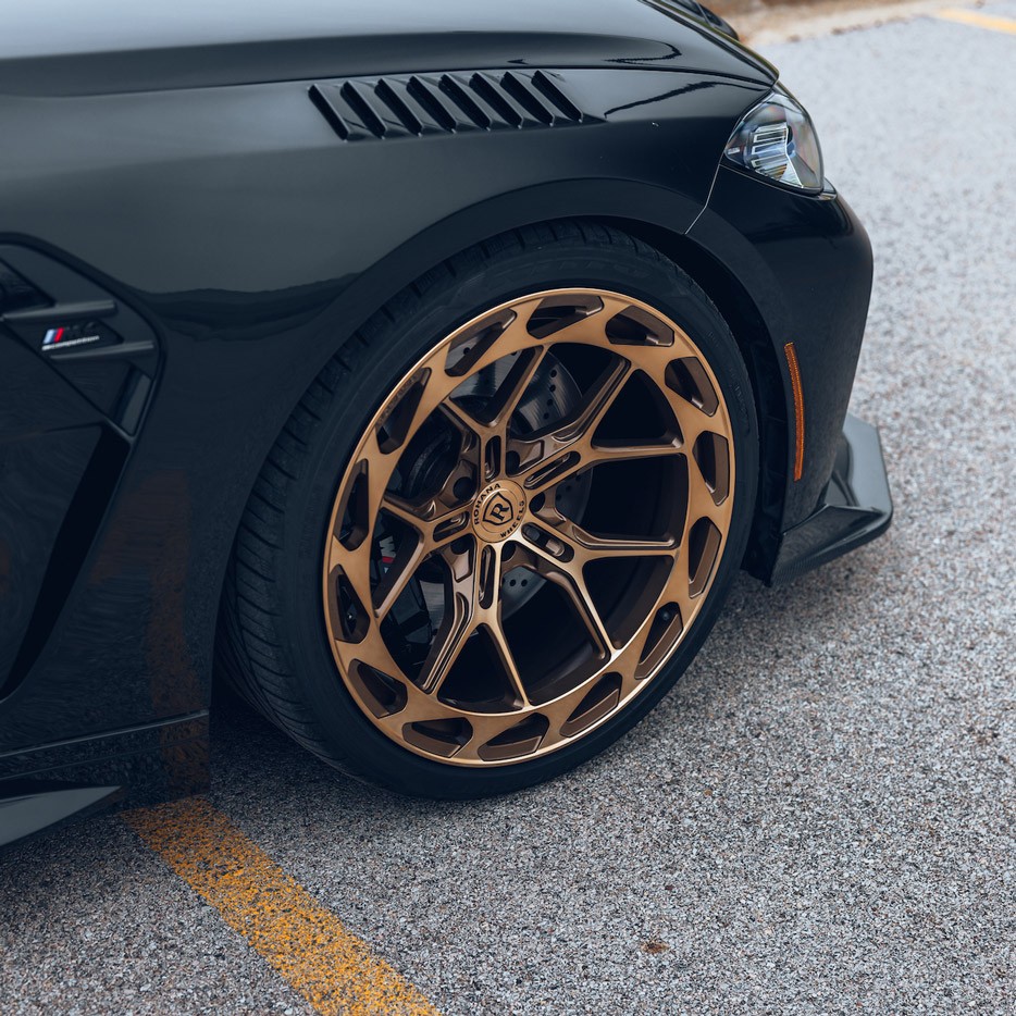 Audi R8 Front Wheel Bronze