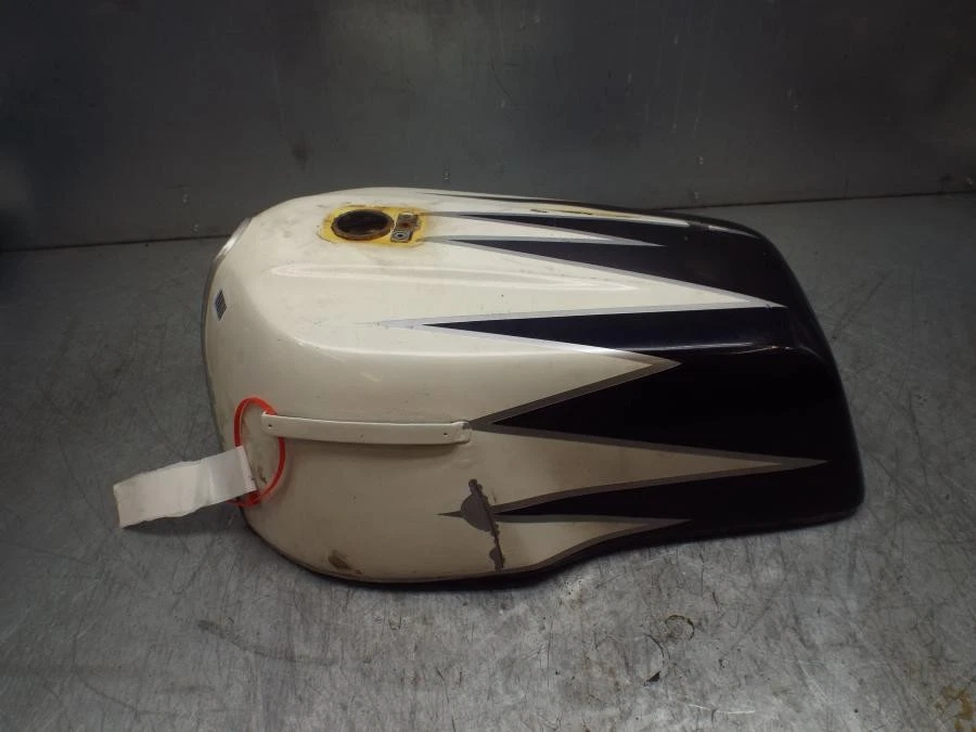 しろ！！ Kawasaki Z1300 外装セット タンク Gas Tanks for Kawasaki KZ1300A for sale | eBay