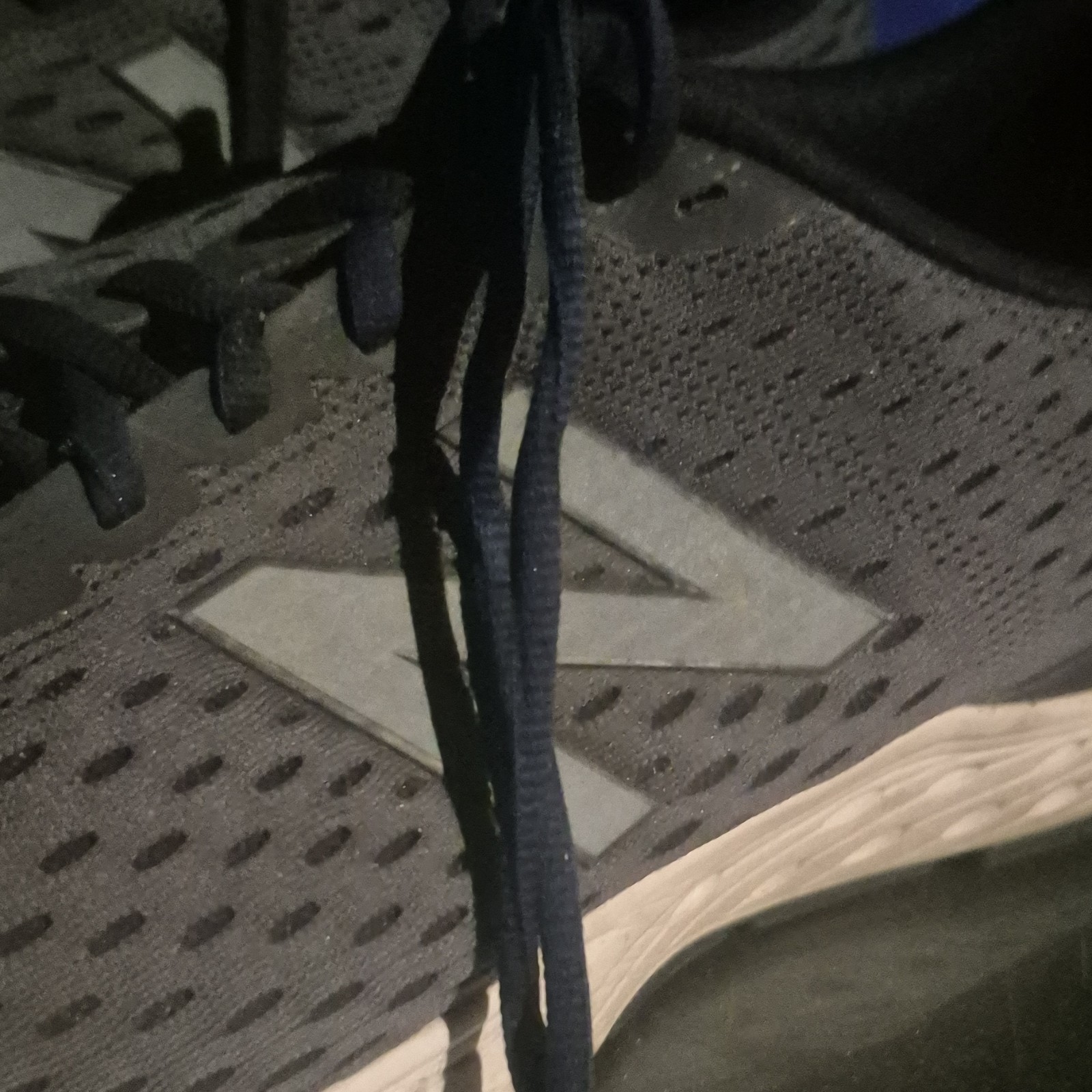 New Balance Black Green White Mesh Men's Low Top Lace Up Running Sneakers thumbnail 4