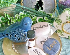 NEW NATURAL SPICY HAWAIIAN TEA TREE FRAGRANCE BODY OIL--4ml.