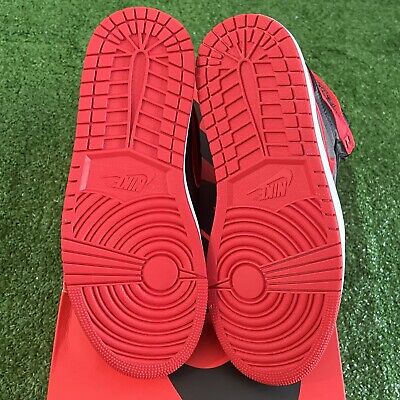 Nike Air Jordan 1 Retro High OG Satin Bred Womens 10 / Mens Nike Air Jordan 1 Retro High OG Satin Bred Womens 10 / Mens