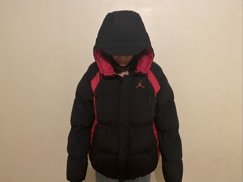 Jordan Essentials 'Black Red' Puffer 